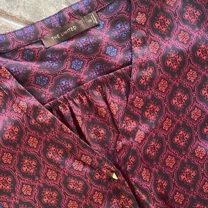 The Limited Burgundy and Navy Geometric Top